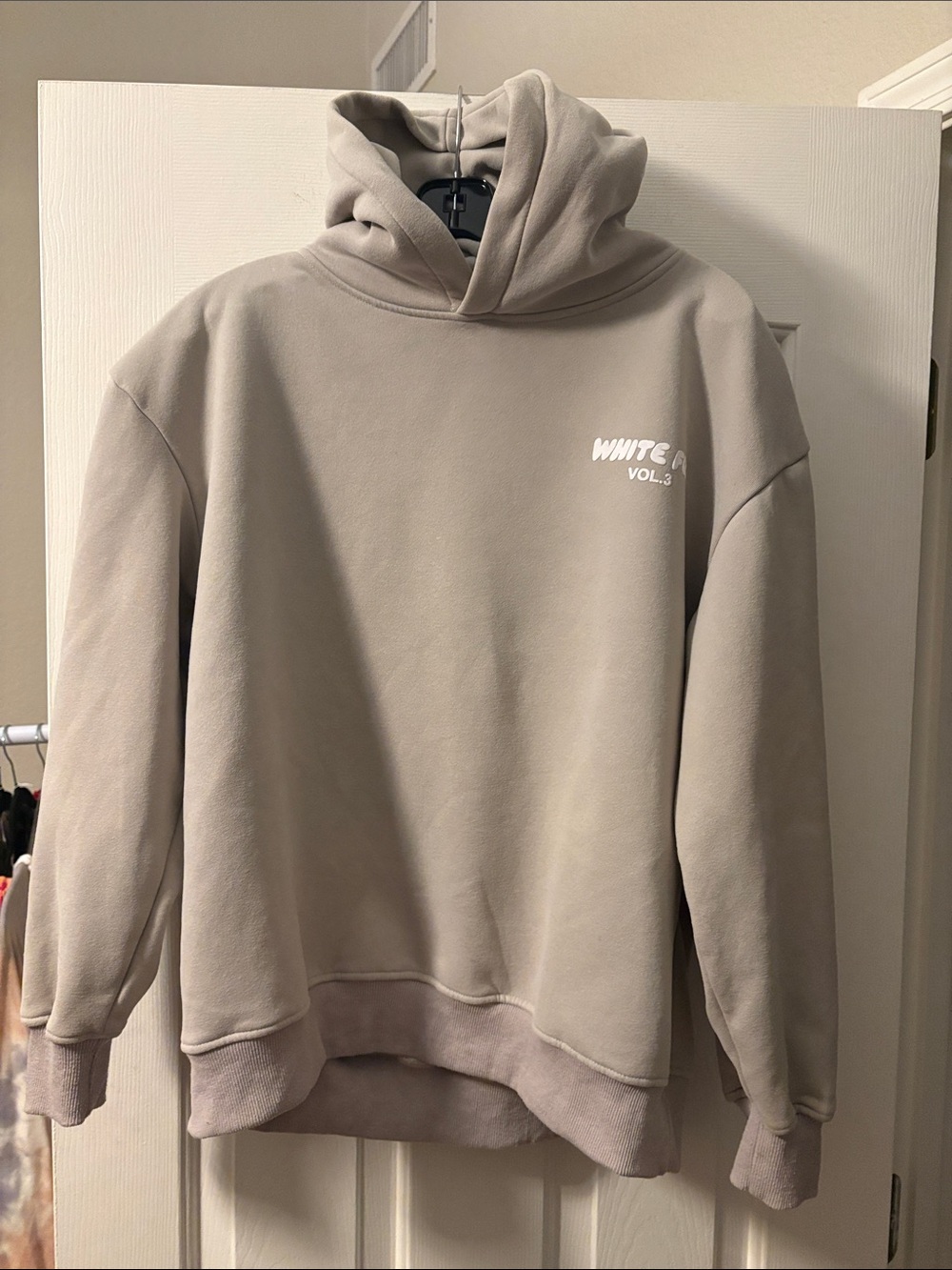 White Fox Vol. 3 Tan Colored Hooded Sweatshirt M/L?